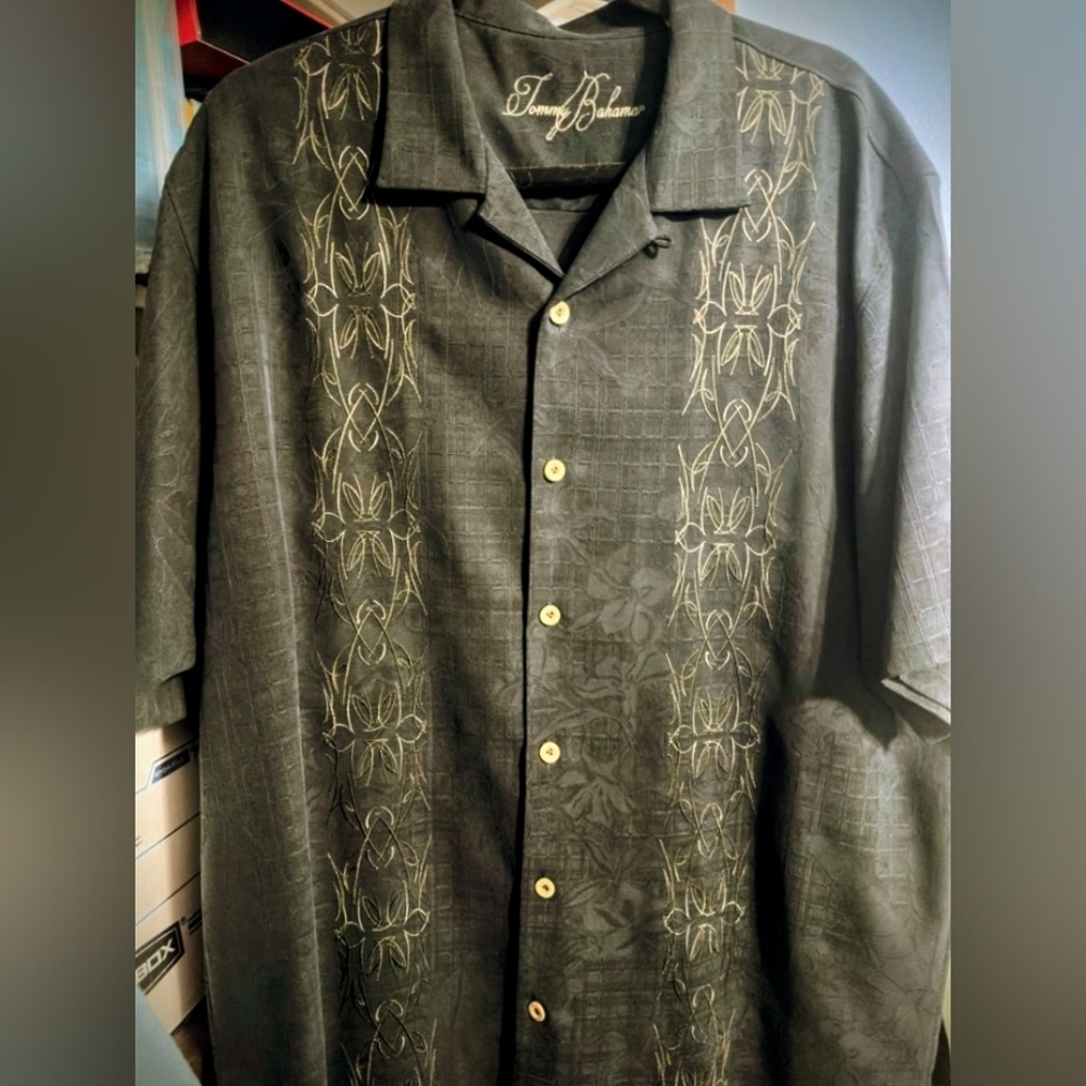 Tommy Bahama 100% Silk Camp Shirt Island Chopper Bike Shop Embroidered L